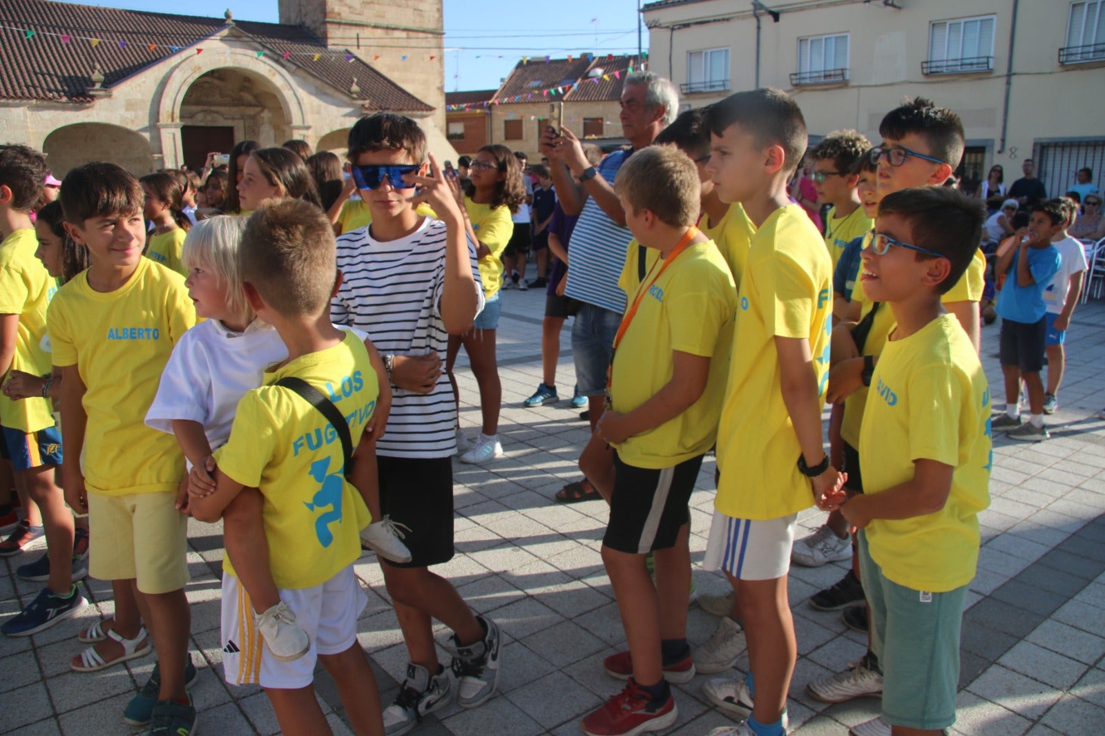 Pregón y peñas, en el inicio oficial de las fiestas de Calzada de Valdunciel