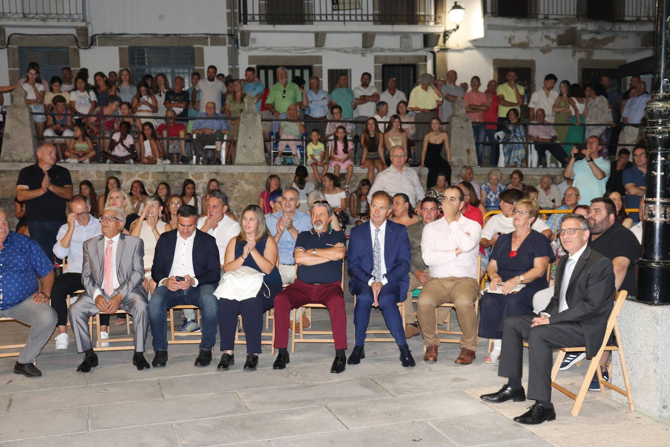 Ledrada da inicio a sus fiestas de San Roque con pregón y nueva reina