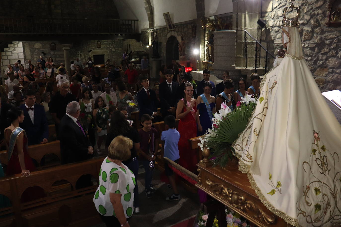 Ledrada da inicio a sus fiestas de San Roque con pregón y nueva reina