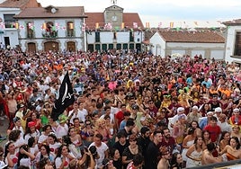 San Bartolo llena Los Santos de fiesta