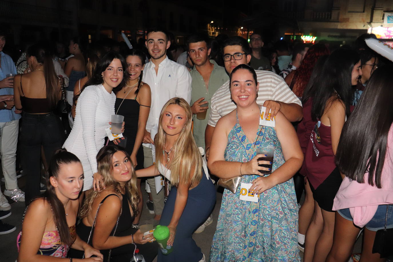 Broche de oro a las fiestas de Guijuelo con París de Noia