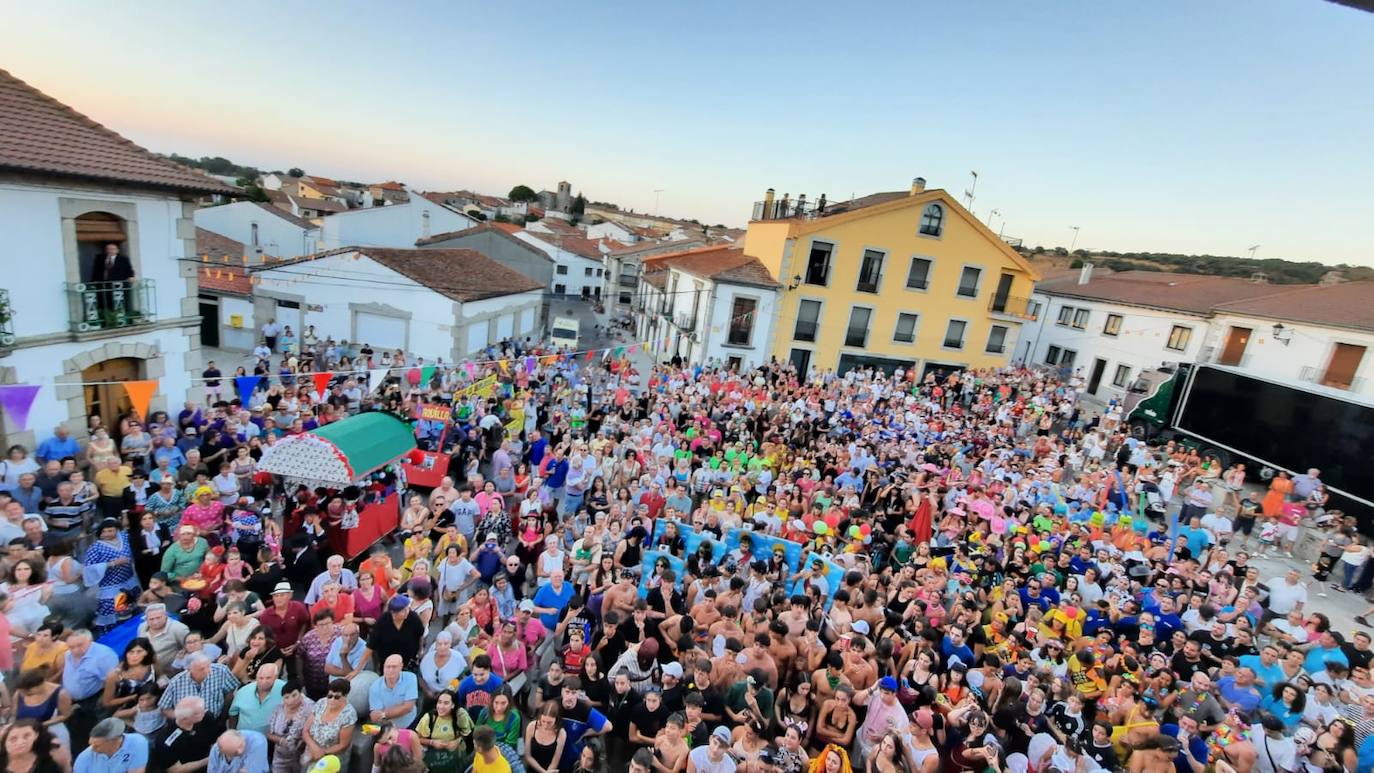 El chupinazo llena Los Santos de fiesta y diversión