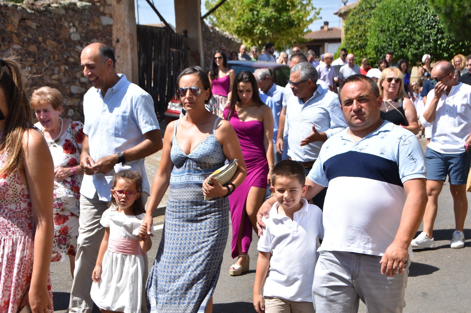 Procesión de gala en Golpejas por San Bartolomé