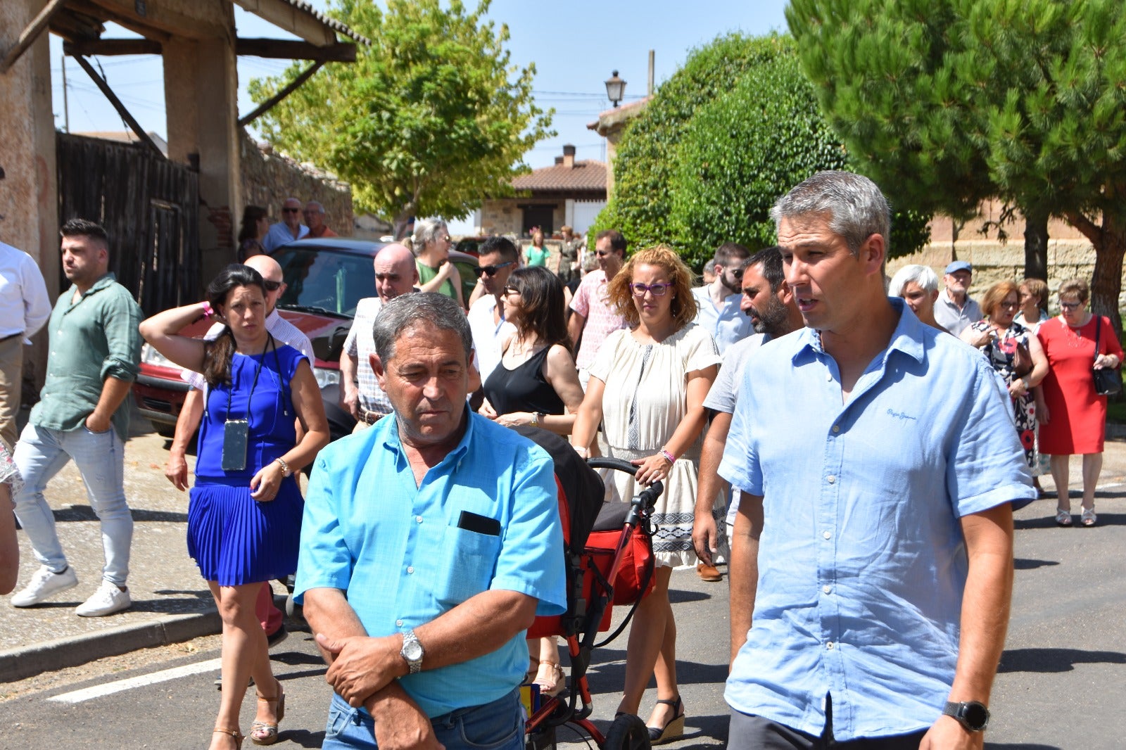 Procesión de gala en Golpejas por San Bartolomé