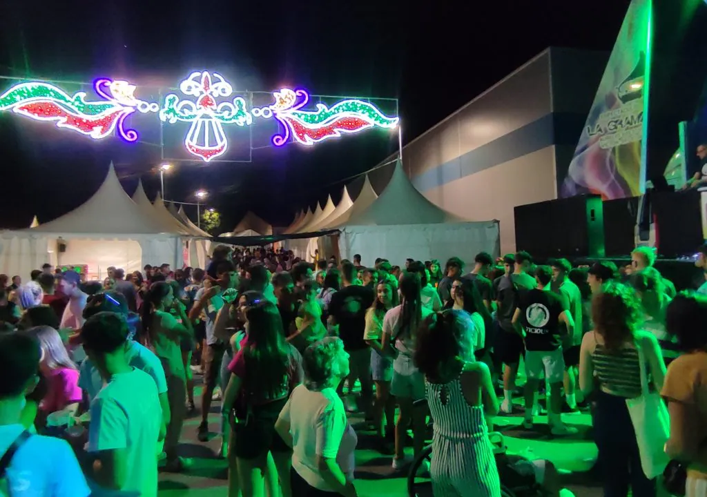 Un exitoso certamen de djs acelera el ritmo festivo en Peñaranda