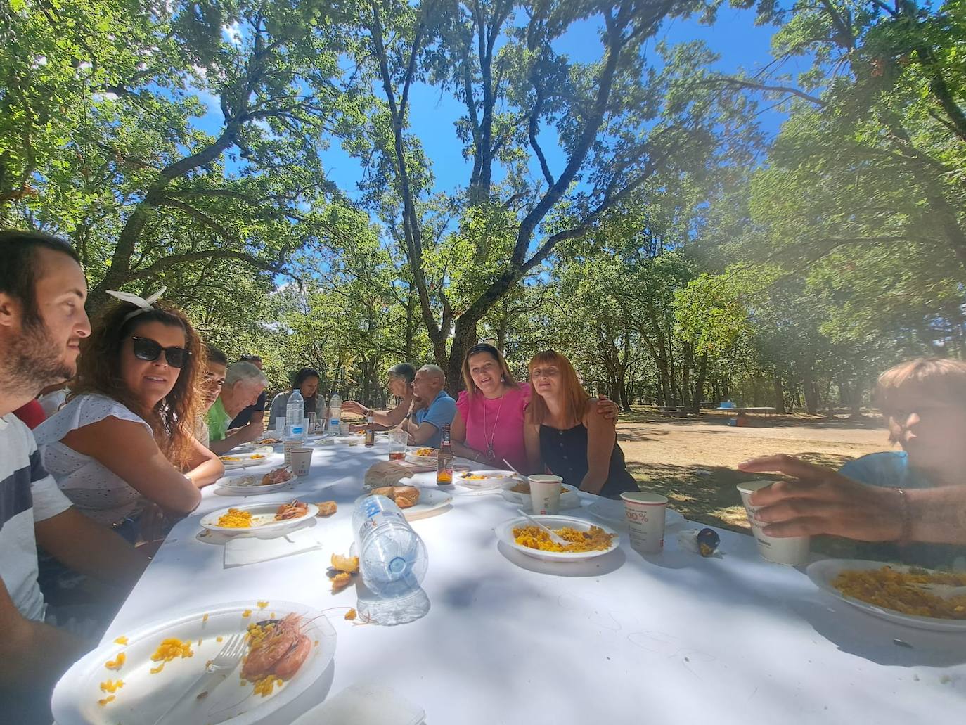 Sabrosa paella como premio a la tradición en Agallas