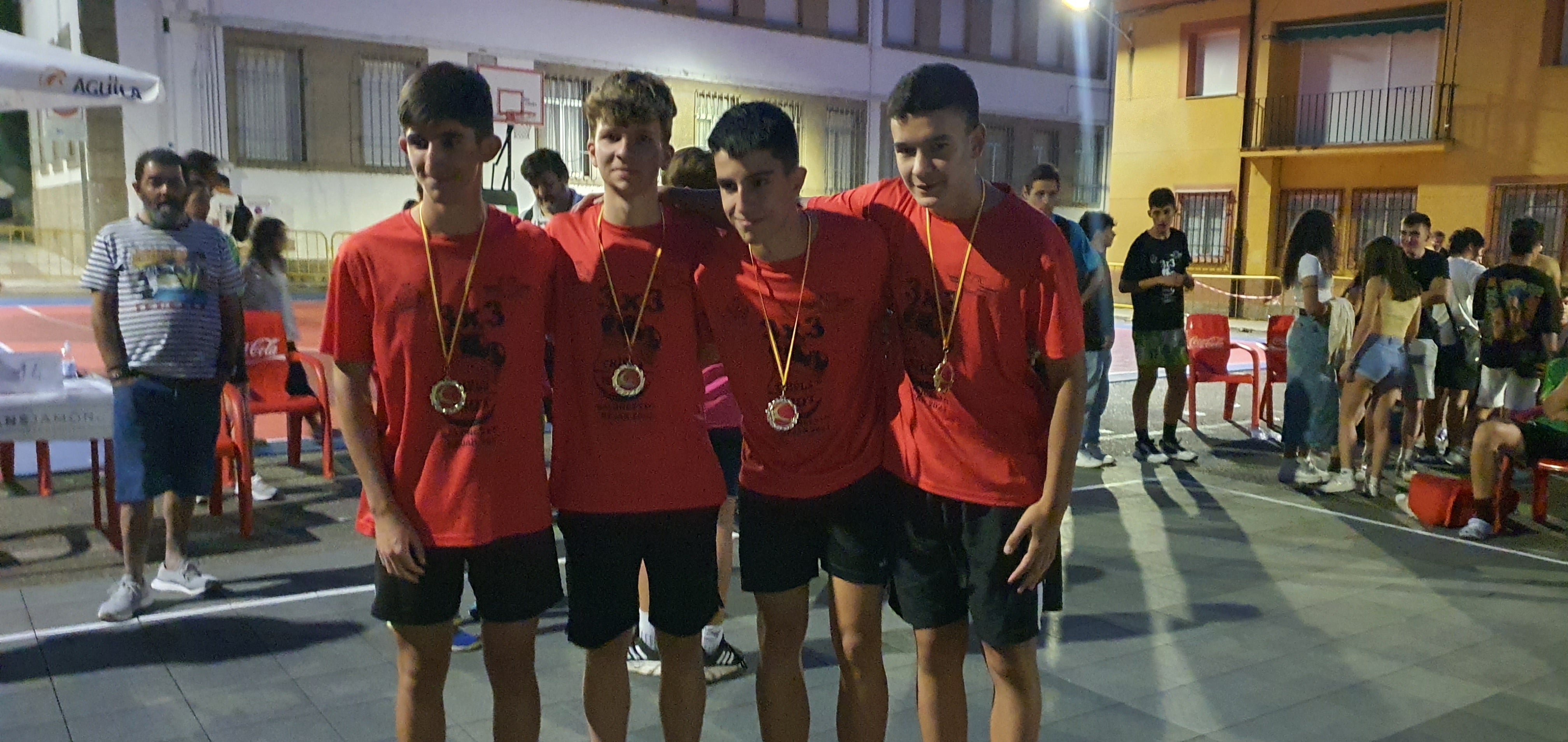 Intensa jornada de baloncesto en Béjar