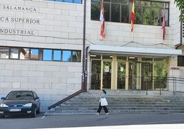 Imagen de la fachada de la Escuela de Ingenieros de Béjar.