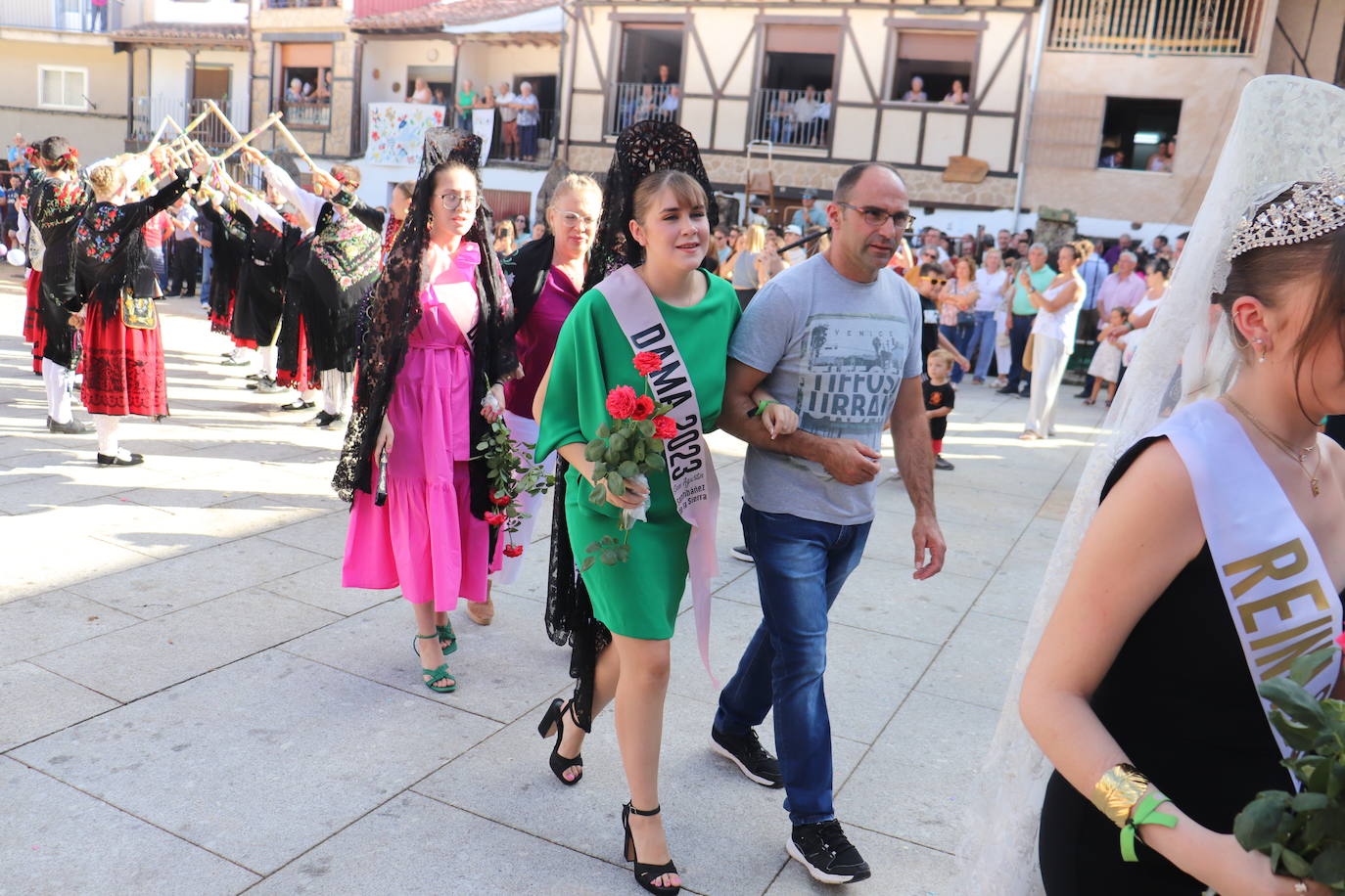 Los toros y la tradición despiden la fiesta en Santibáñez de la Sierra