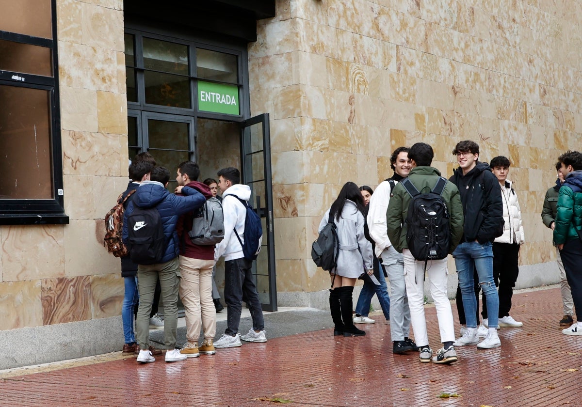 Grupo de universitarios salmantino.