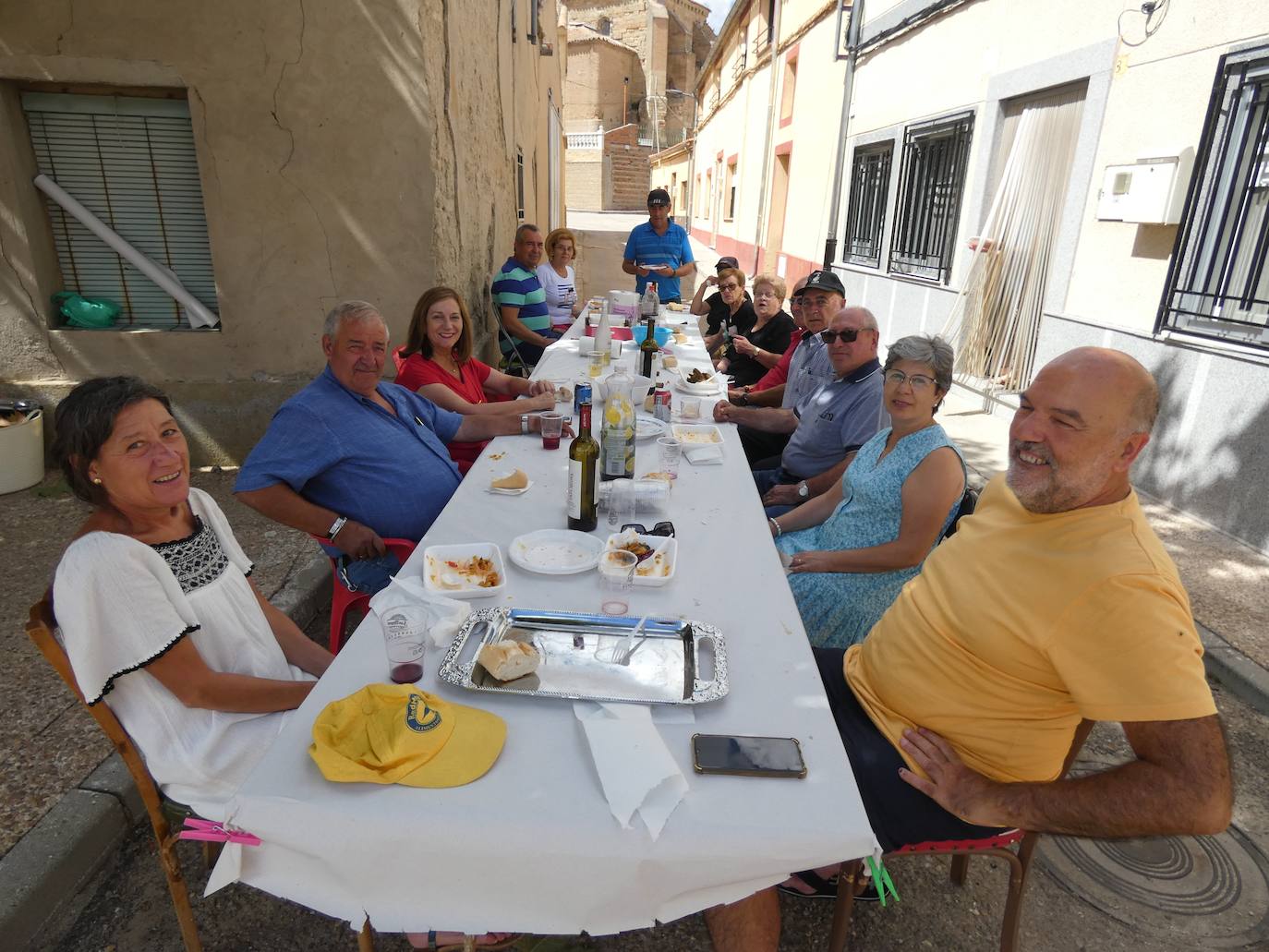 Las 800 raciones de paella que unen a los de Villaflores