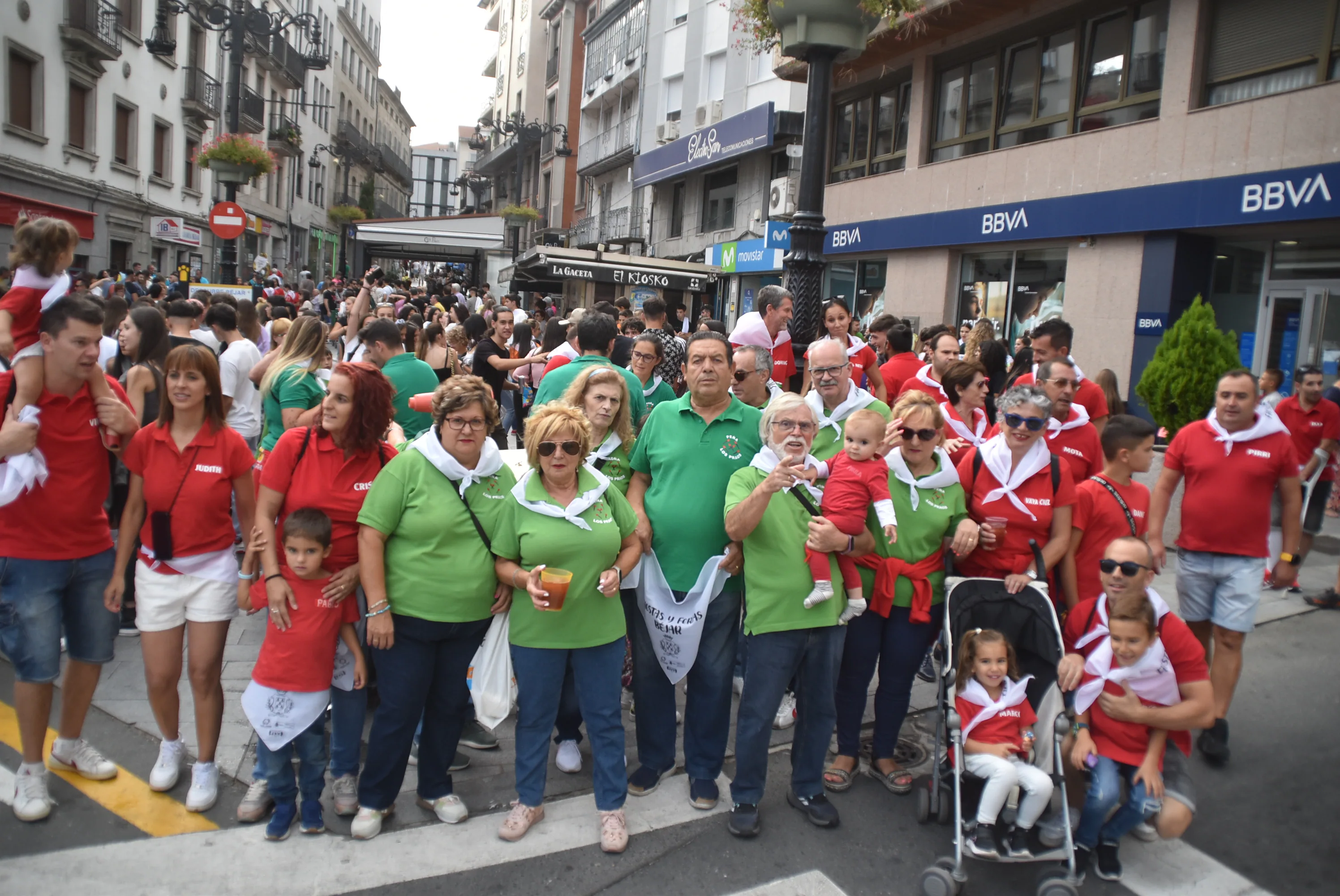 Lleno en las calles de Béjar para inaugurar las fiestas patronales