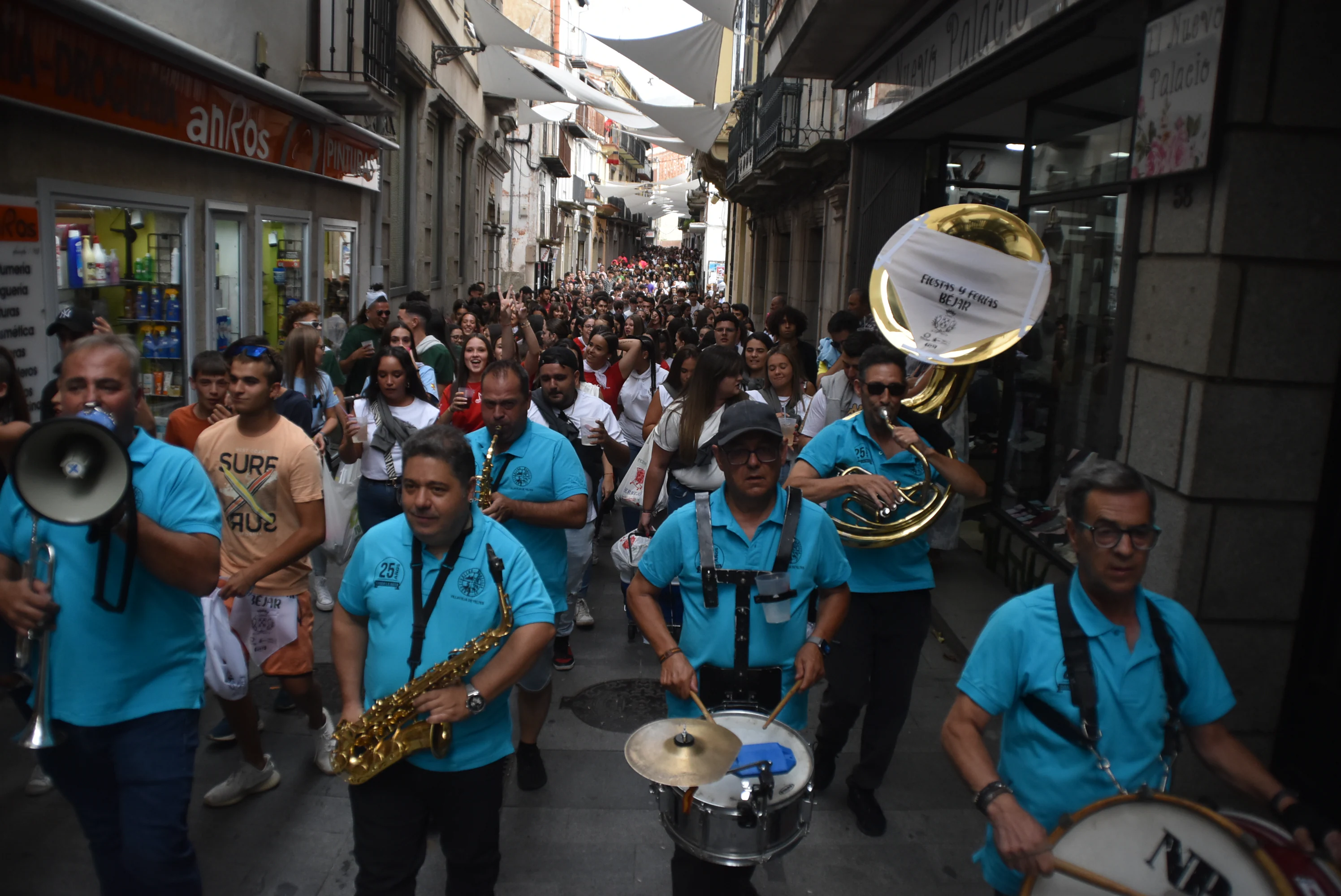 Lleno en las calles de Béjar para inaugurar las fiestas patronales