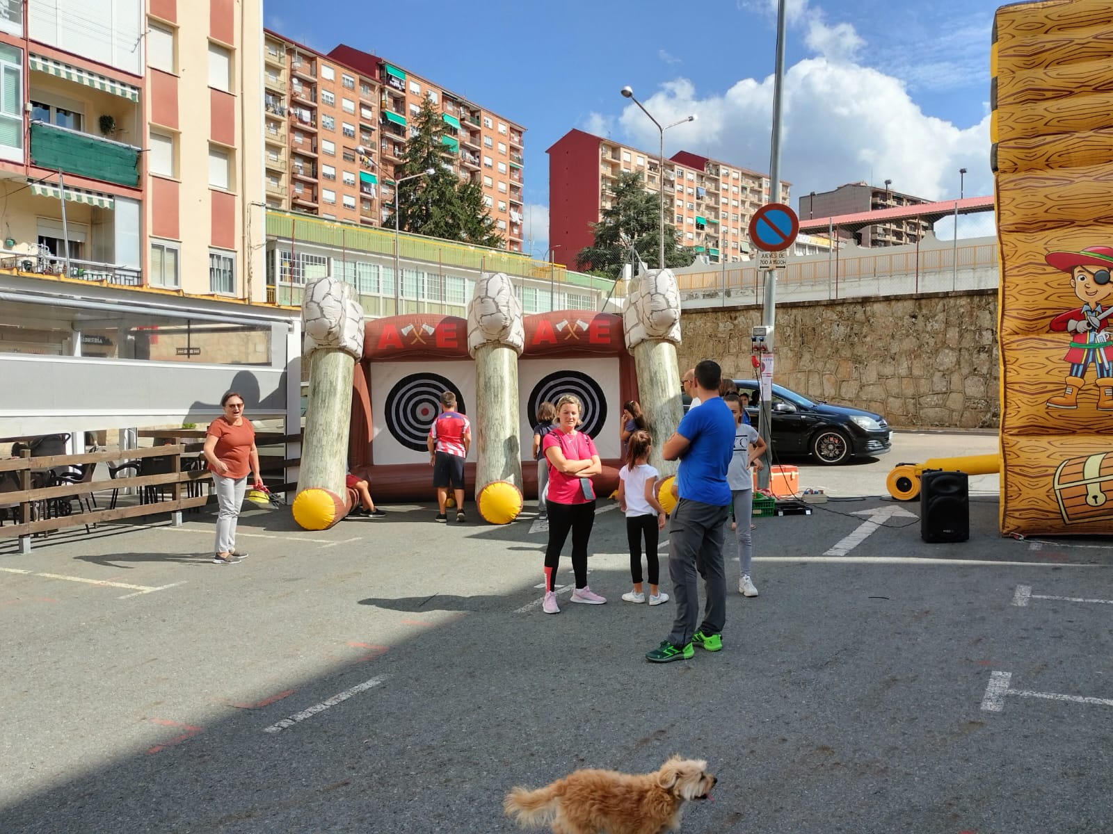 Entretenida mañana de hinchables en la última jornada festiva de Béjar