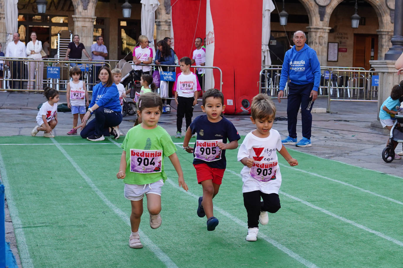 Las mejores imágenes de la Carrera contra la Violencia de Género