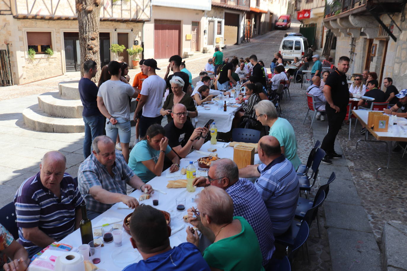 Comienza la fiesta en San Esteban de la Sierra