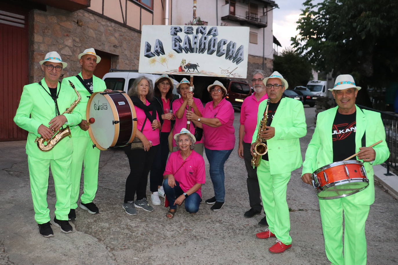 Comienza la fiesta en San Esteban de la Sierra