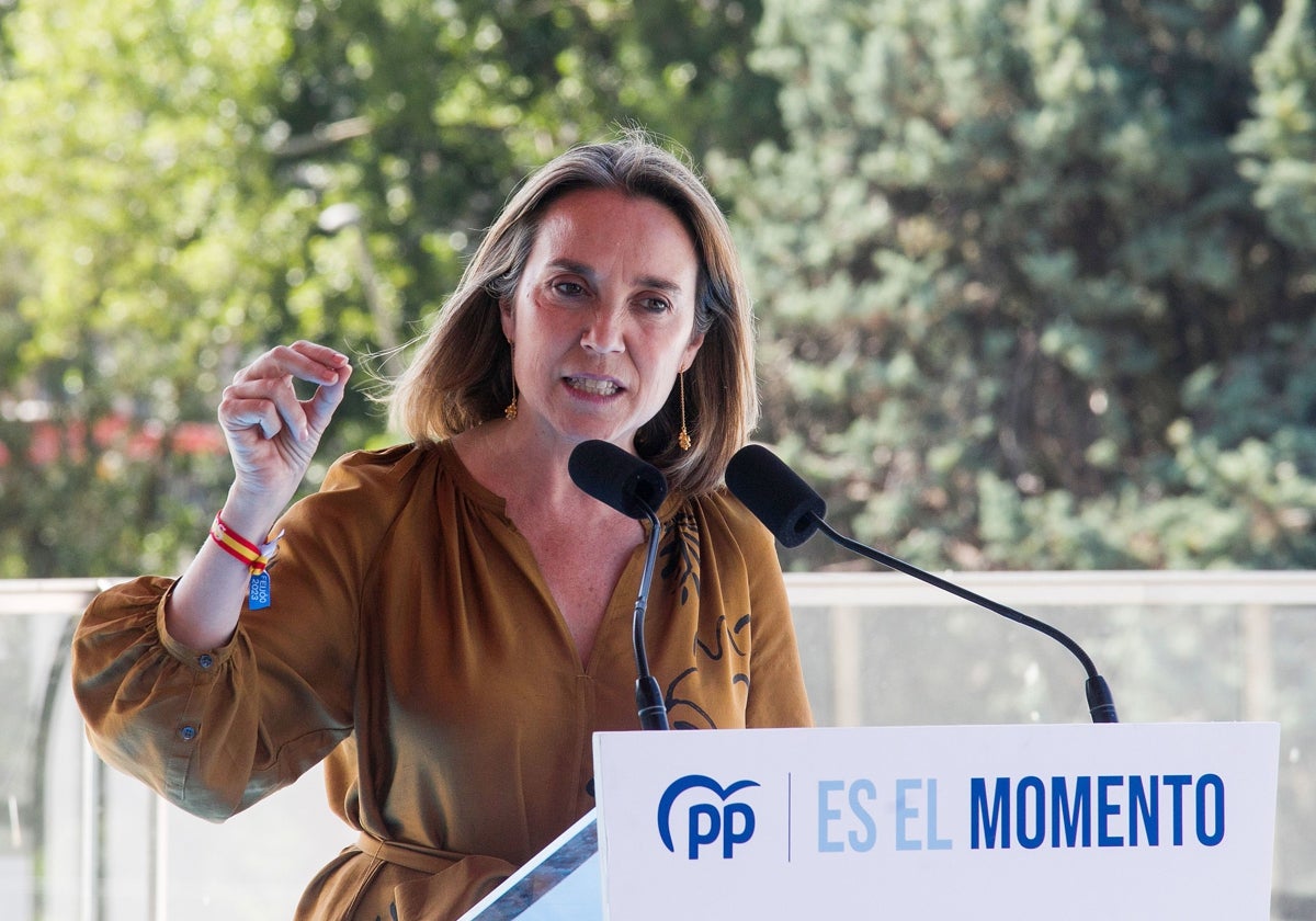 La secretaria general del Partido Popular, Cuca Gamarra, en un acto celebrado en Burgos