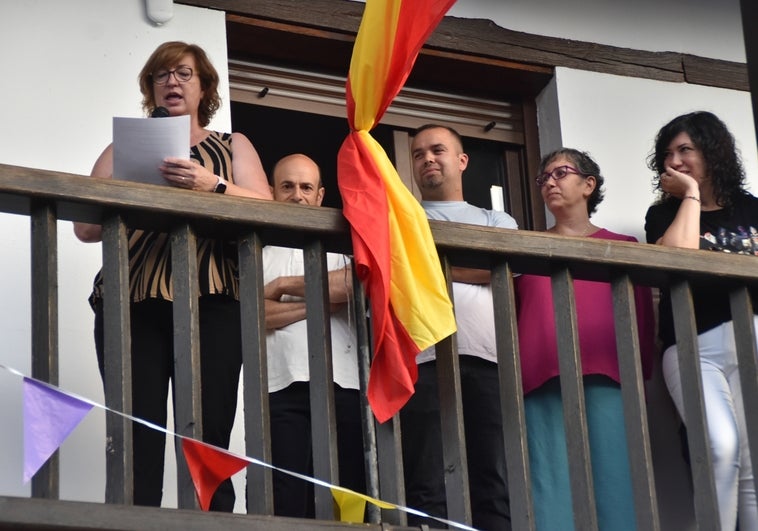 Vivas al Cristo de las Batallas en el inicio festivo de Montemayor del Río