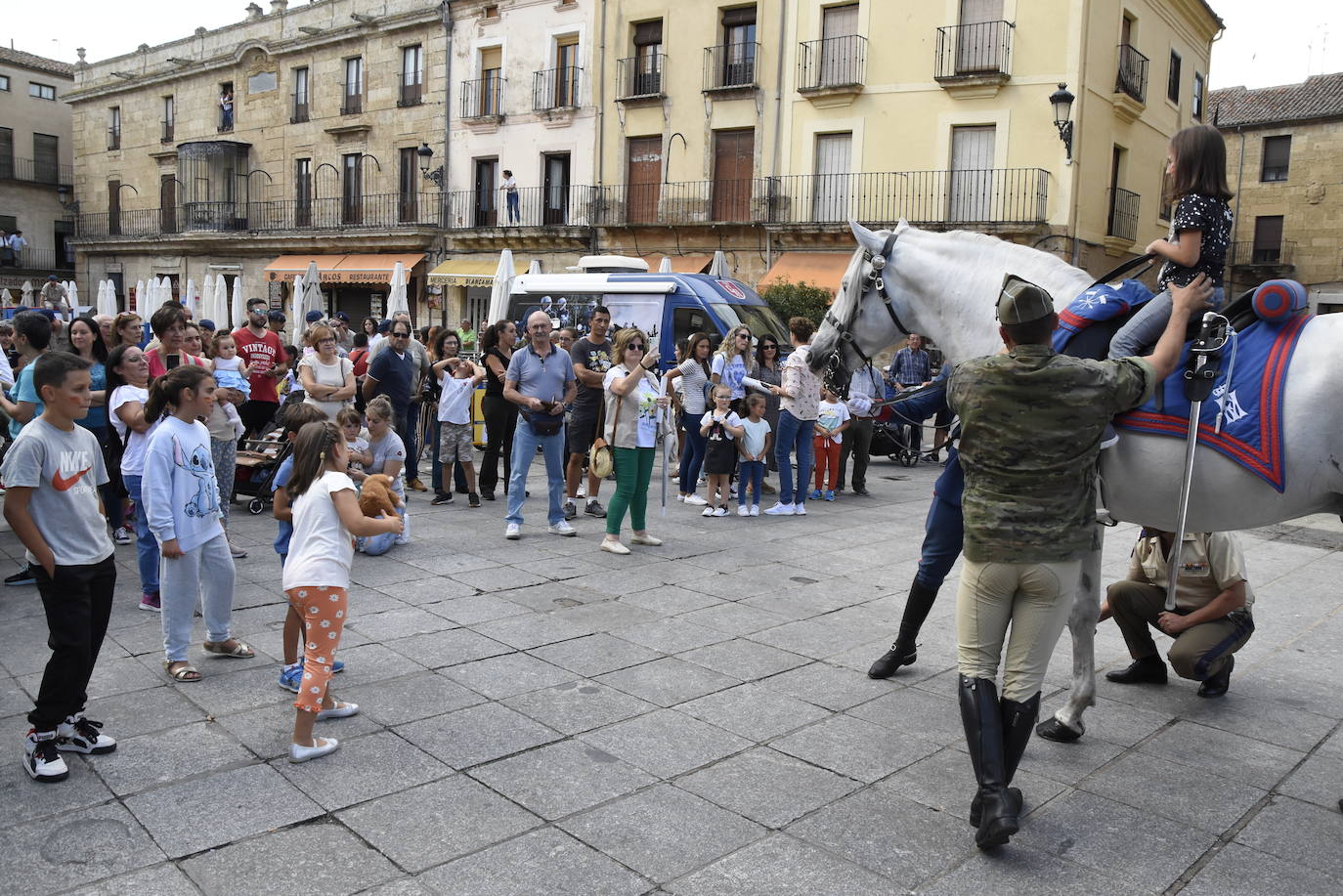 Vivas al Rey en la Plaza Mayor de Ciudad Rodrigo