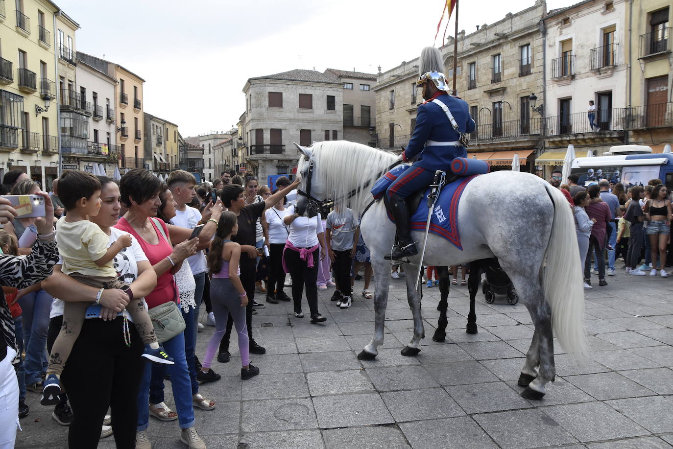 Vivas al Rey en la Plaza Mayor de Ciudad Rodrigo