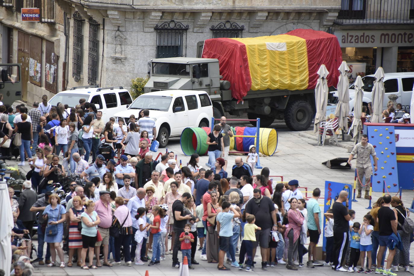 Vivas al Rey en la Plaza Mayor de Ciudad Rodrigo