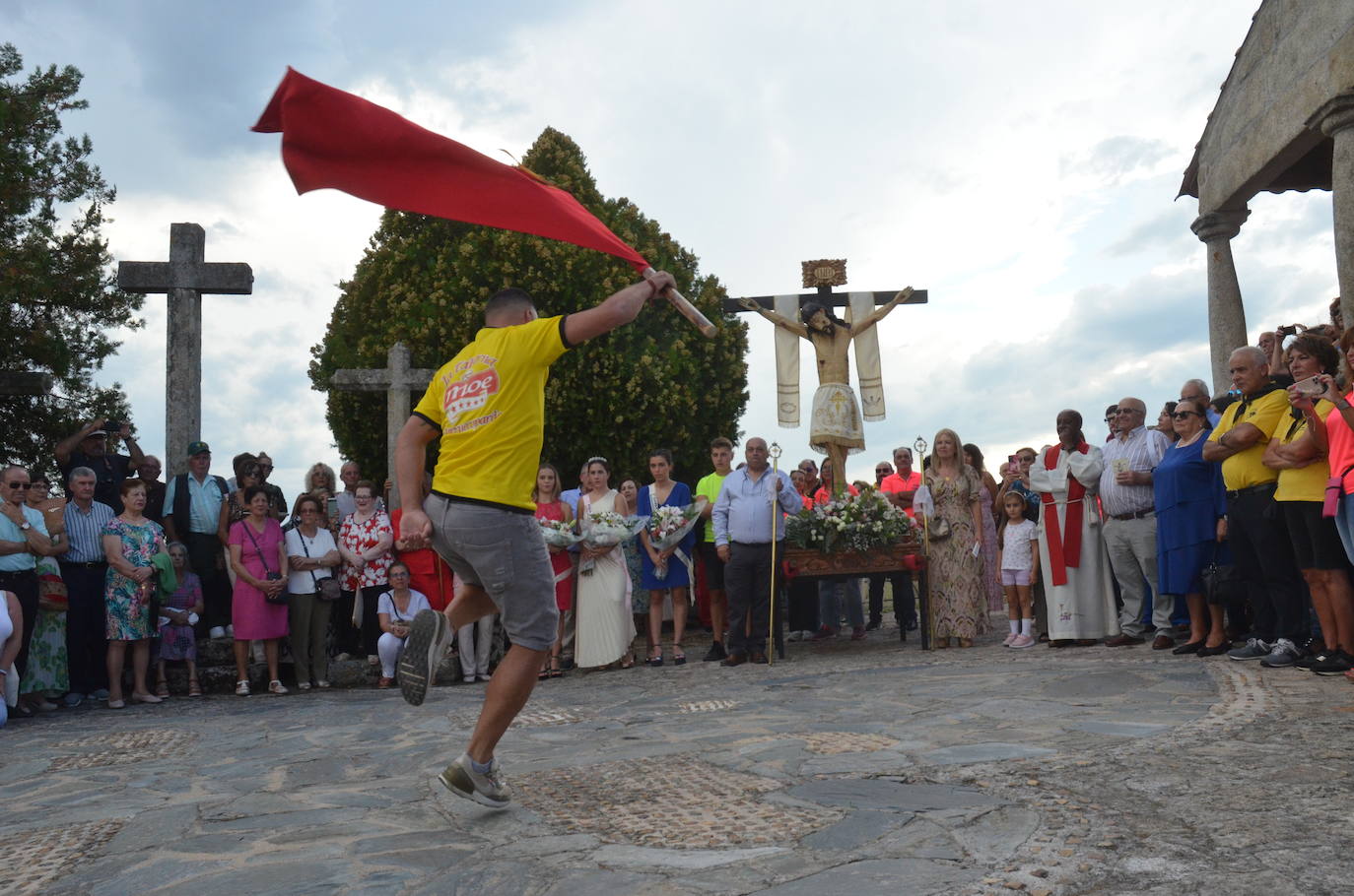 Ofrendas de destreza al Cristo de las Mercedes en Barruecopardo