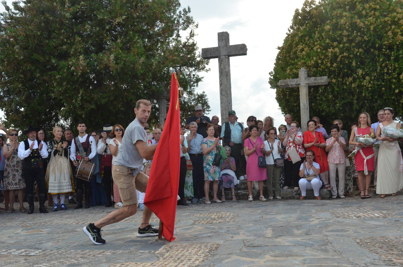 Ofrendas de destreza al Cristo de las Mercedes en Barruecopardo