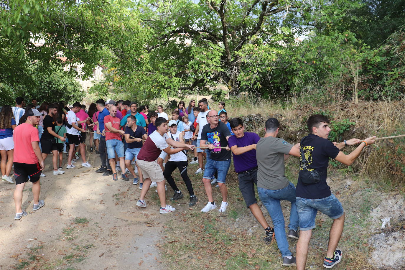 San Esteban de la Sierra vibra con la fiesta