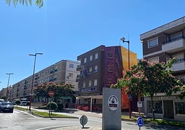 La avenida de Madrid concentra la mayoría del comercio tradicional de Santa Marta.