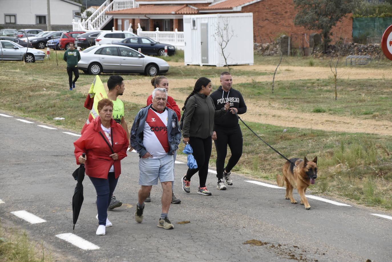 El agua no espanta ni a público ni a vacas en Aldehuela de Yeltes