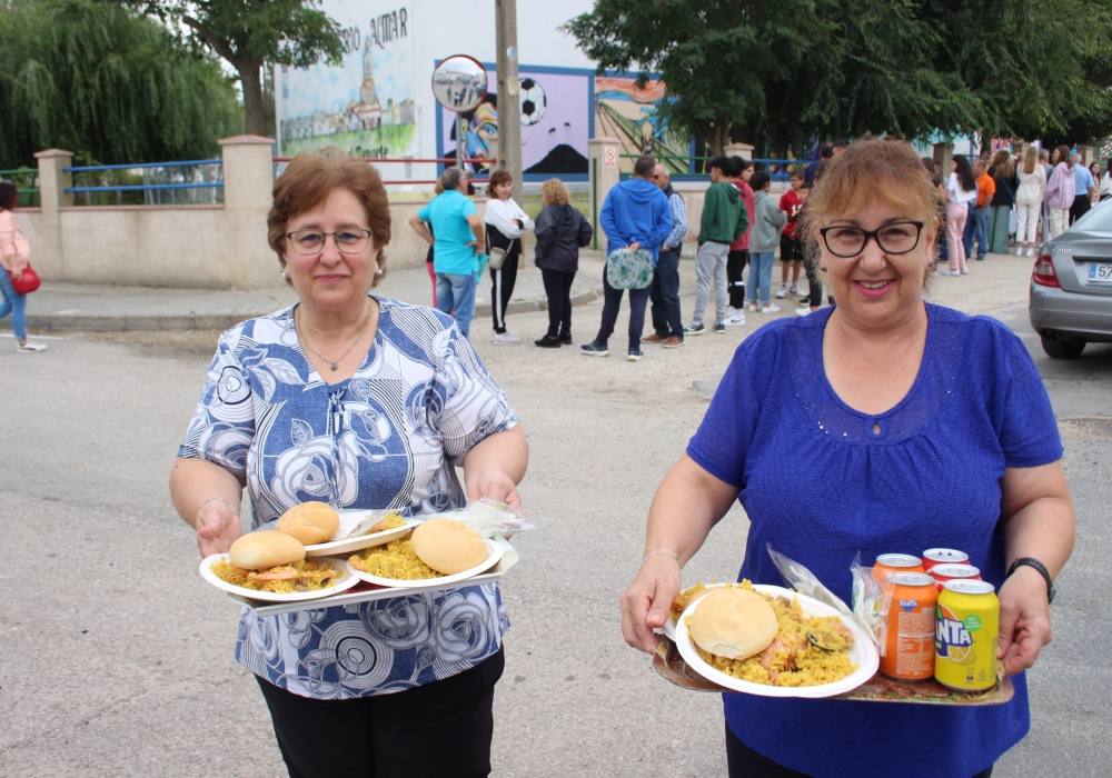 Bóveda del Río Almar reta al cielo y disfruta de su paella a la intemperie