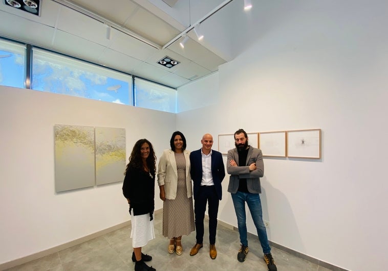La sala Miguel Delibes, sede de la exposición de Lourdes Germain en Santa Marta de Tormes