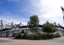 Imagen de los exteriores del estadio Helmántico.