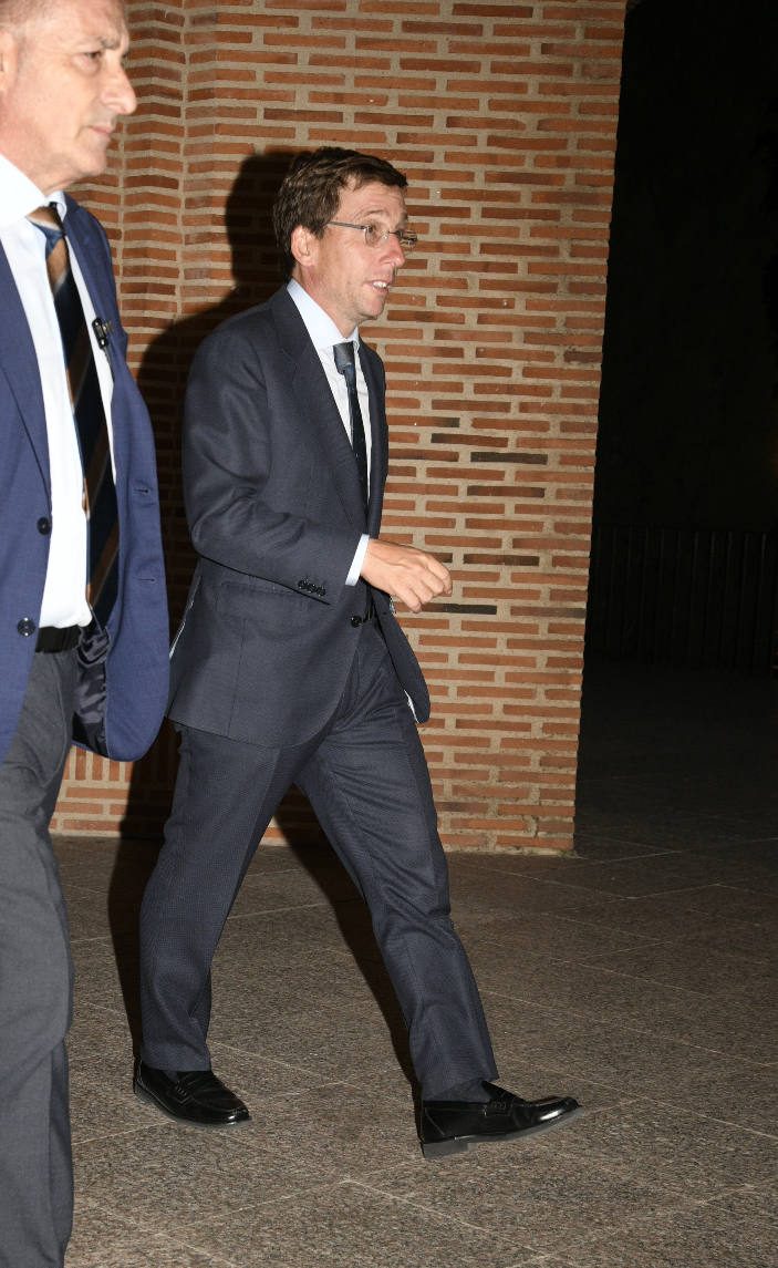 Estos han sido los rostros más conocidos que han acudido al funeral de María Teresa Campos