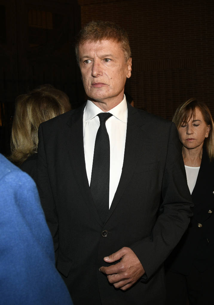 Estos han sido los rostros más conocidos que han acudido al funeral de María Teresa Campos