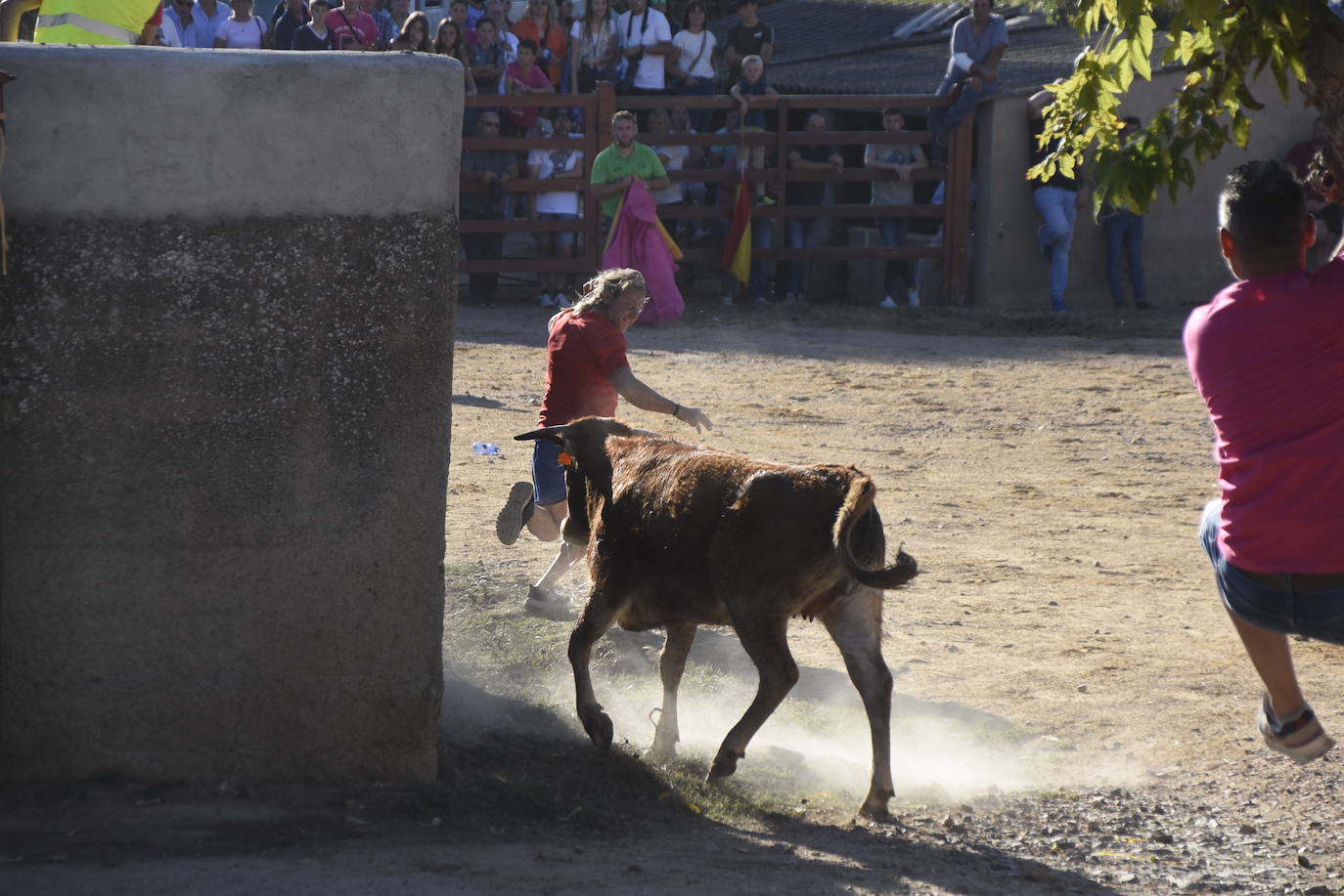 Animado y taurino San Miguel en Pedrotoro