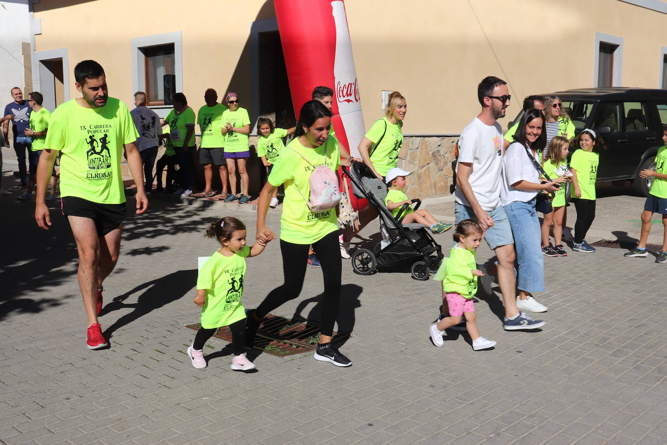 Santibáñez de Béjar se vuelca con su carrera solidaria