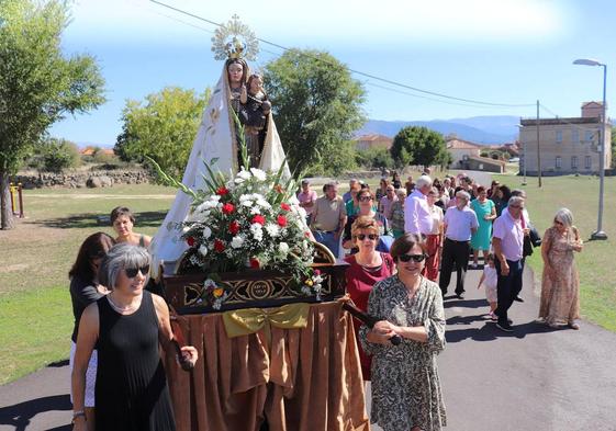 Los procesión recorrió ayer una parte del pueblo