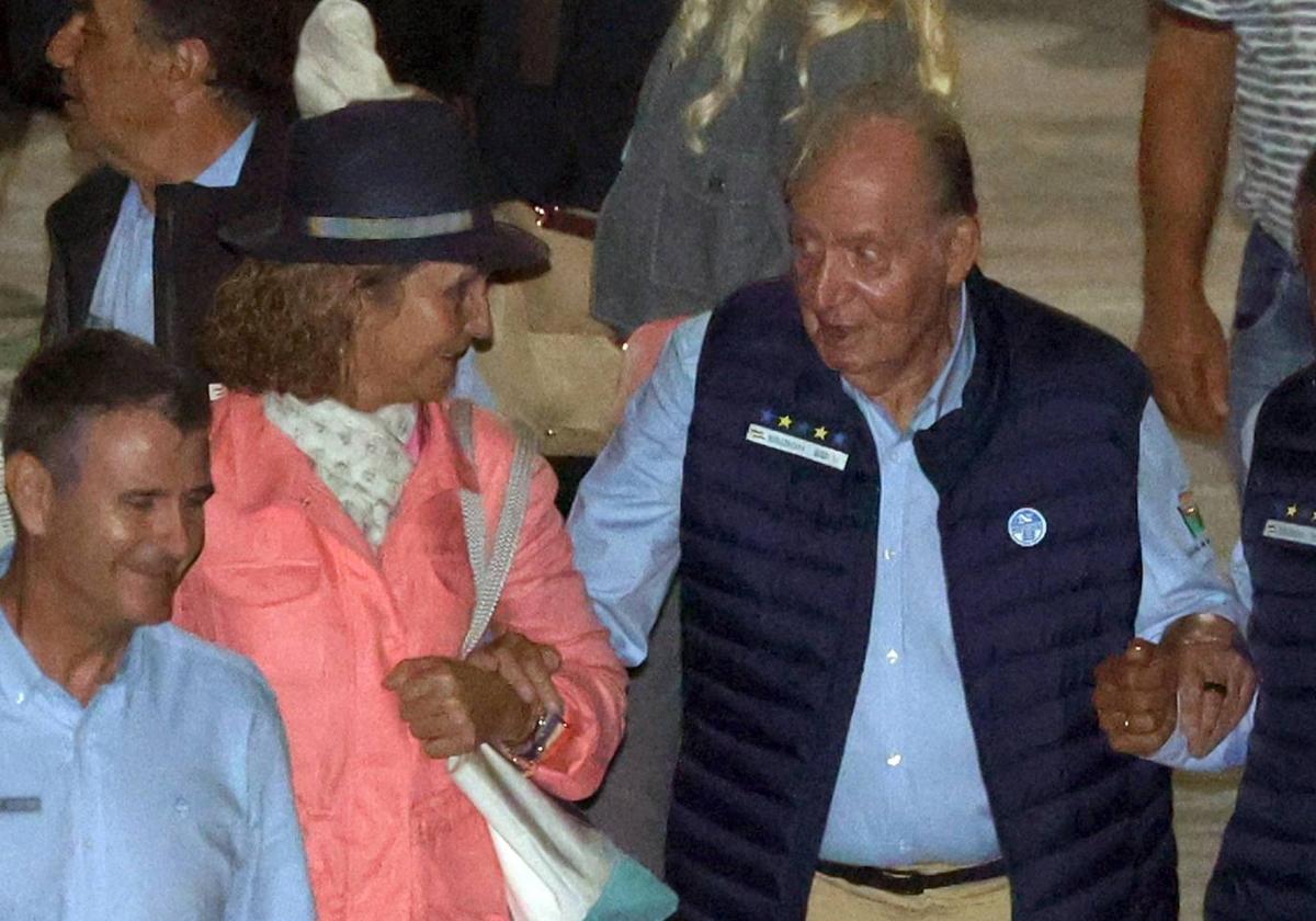 El rey emérito disfrutando d eunos días con la infanta