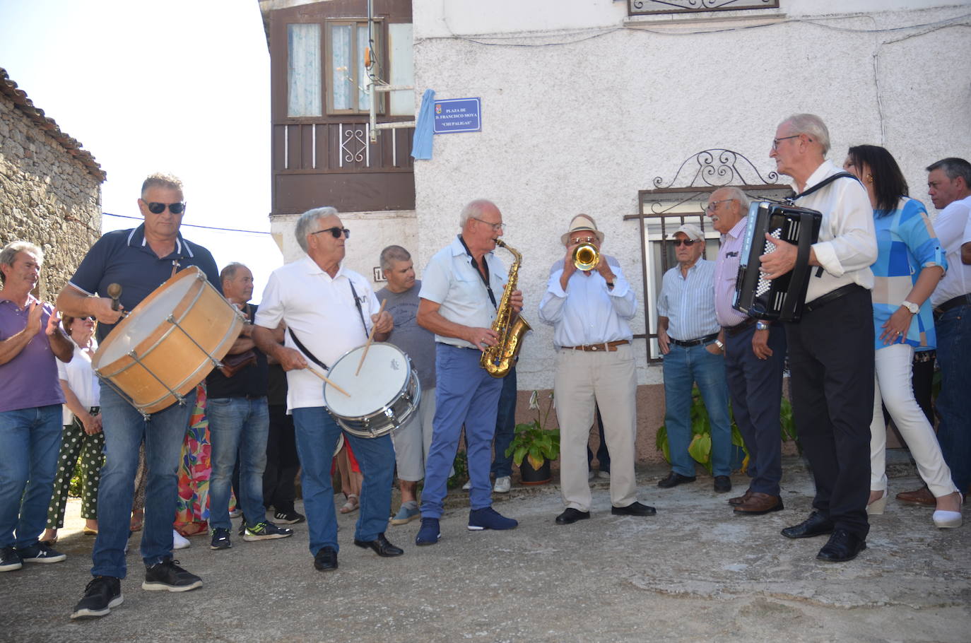 Cabeza del Caballo rinde homenaje a su vecino más emblemático: El «Chupaligas»