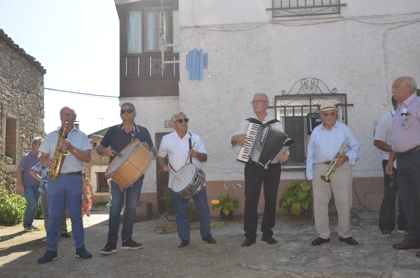 Cabeza del Caballo rinde homenaje a su vecino más emblemático: El «Chupaligas»