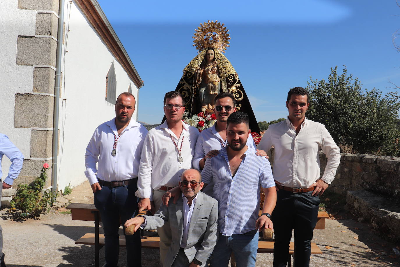 Santibáñez de Béjar se rinde ante la Virgen de Valparaíso