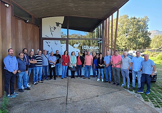 Ayuntamientos, Diputación y Junta en la asamblea de la asociación del Parque Micológico en El Cabaco.