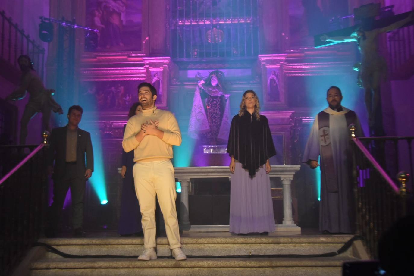 Las mejores imágenes del musical &#039;Vía Crucis&#039; en su estreno en Alba de Tormes