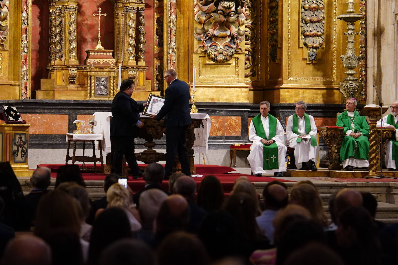 Las imágenes más emotivas de la procesión de Jesús Flagelado en su 75º aniversario