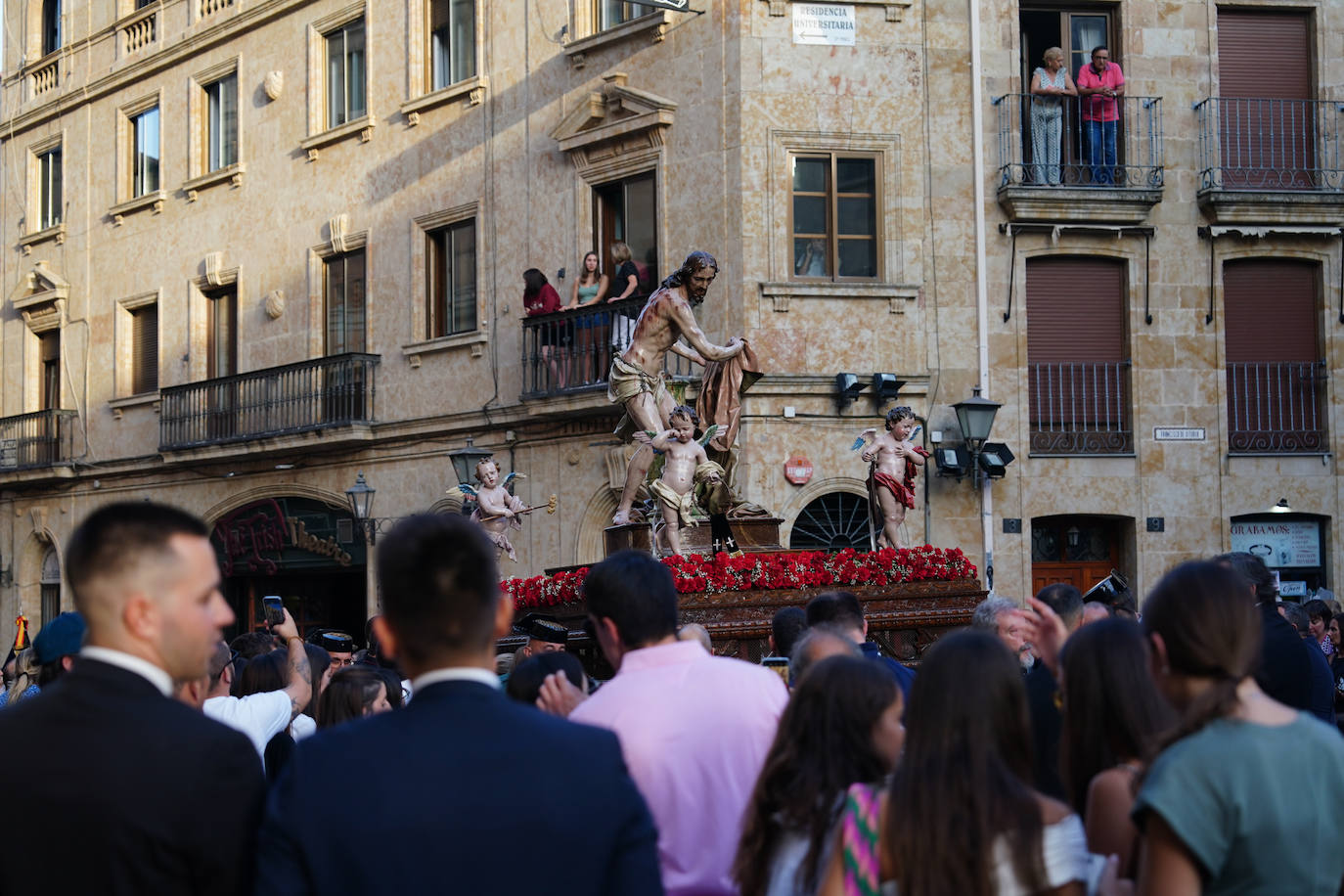 Las imágenes más emotivas de la procesión de Jesús Flagelado en su 75º aniversario