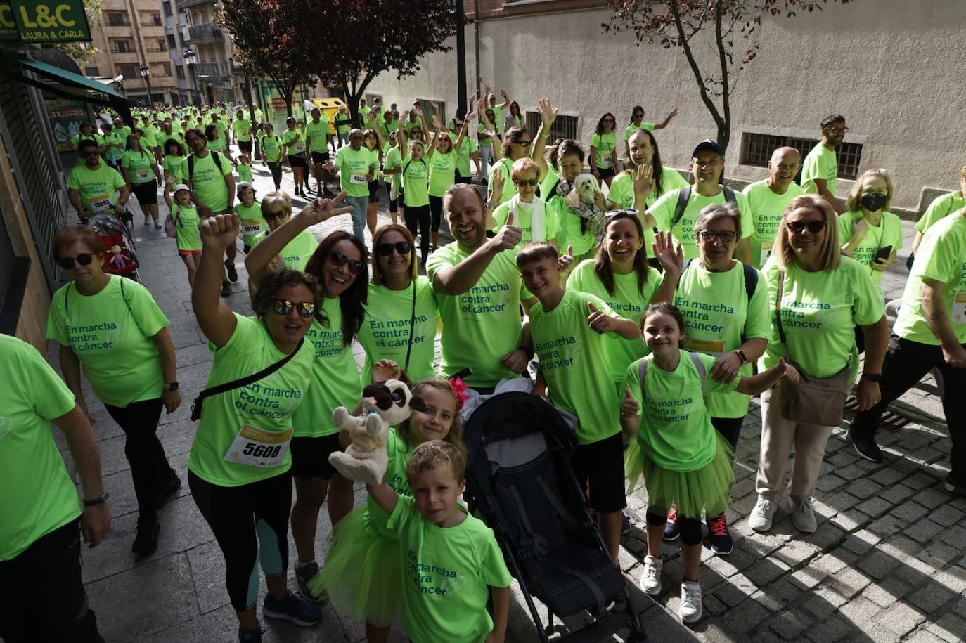 Las mejores imágenes de la Marcha contra el Cáncer de Salamanca