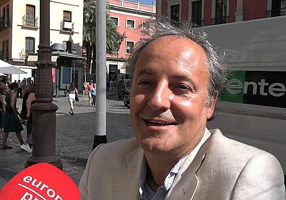 Narcís Rebollo saca la cara por Eugenia Martínez de Irujo en el drama de la casa de Alba