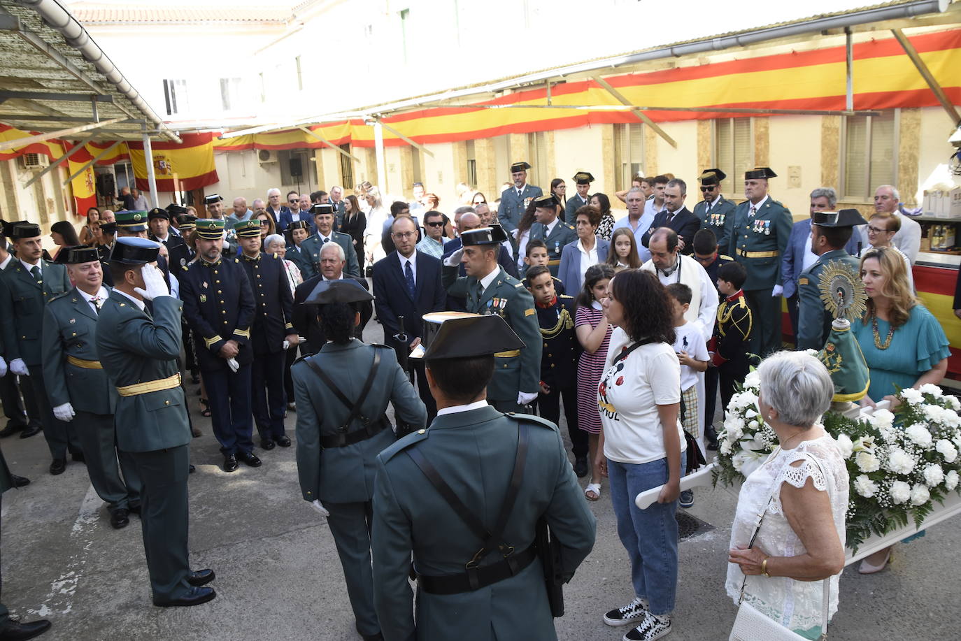 Ciudad Rodrigo grita «Viva el Rey, viva España, viva la Guardia Civil»